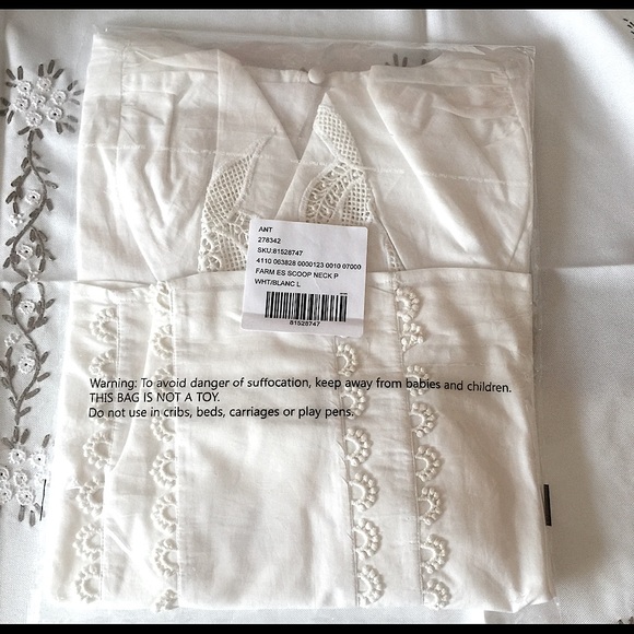 FARM RIO Puff Sleeve Top - Picture 7 of 8